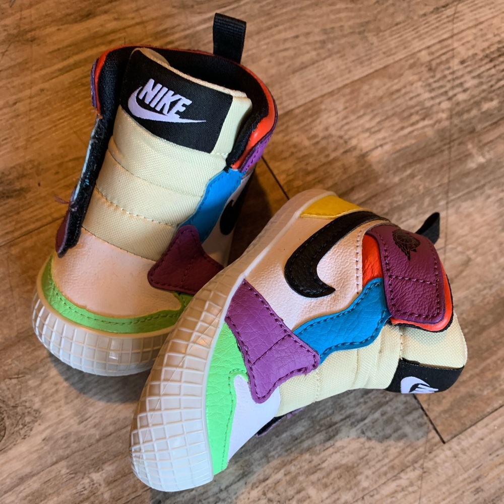 Nike toddler high top | size 3c | multicolor
